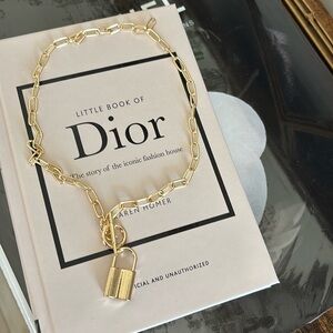 COPY - Toggle Clasp Lock Necklace